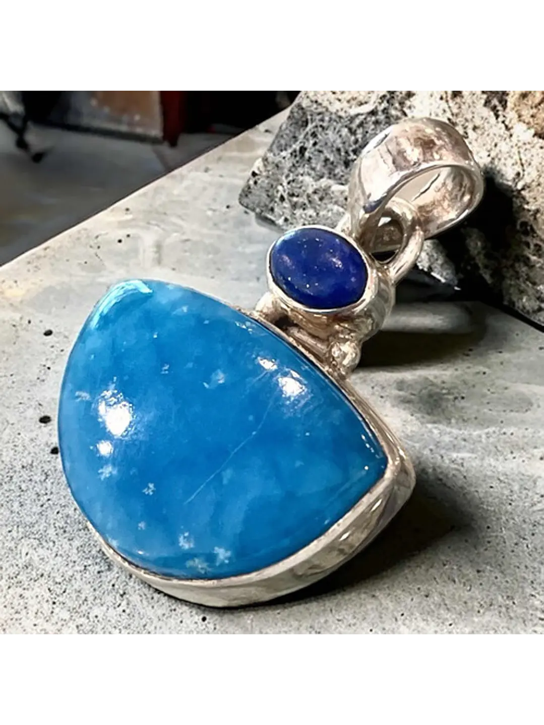 Colgante Dé Smithsonita Y Lapislázuli De Afganistán - Joyas Velardi