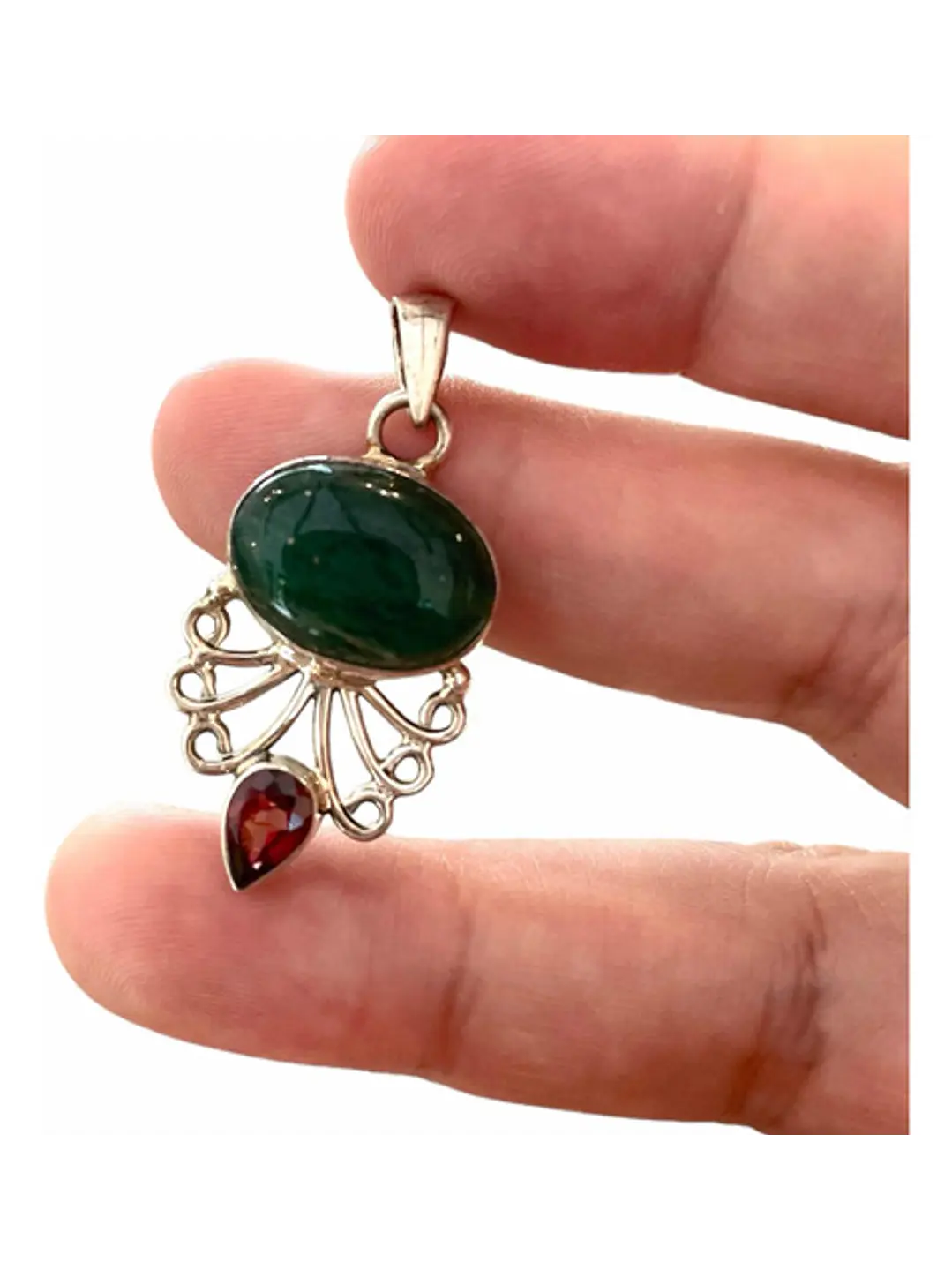 Colgante De Aventurina Verde Y Granate En Plata - Joyas Velardi