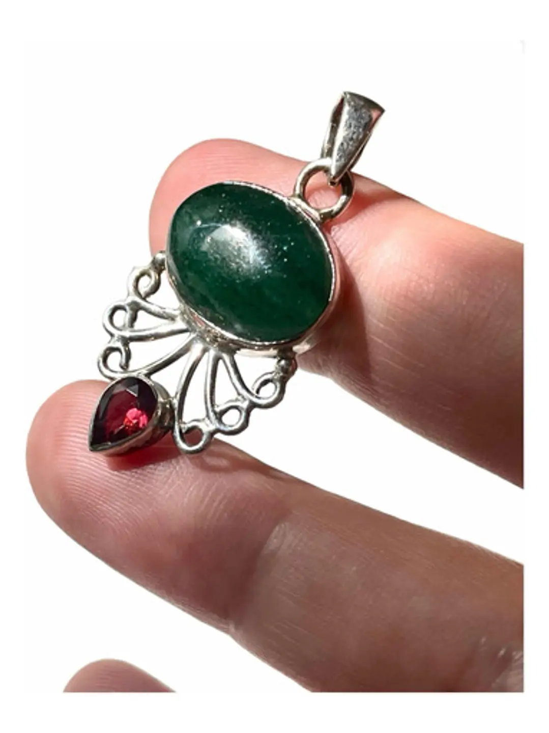 Colgante De Aventurina Verde Y Granate En Plata - Joyas Velardi