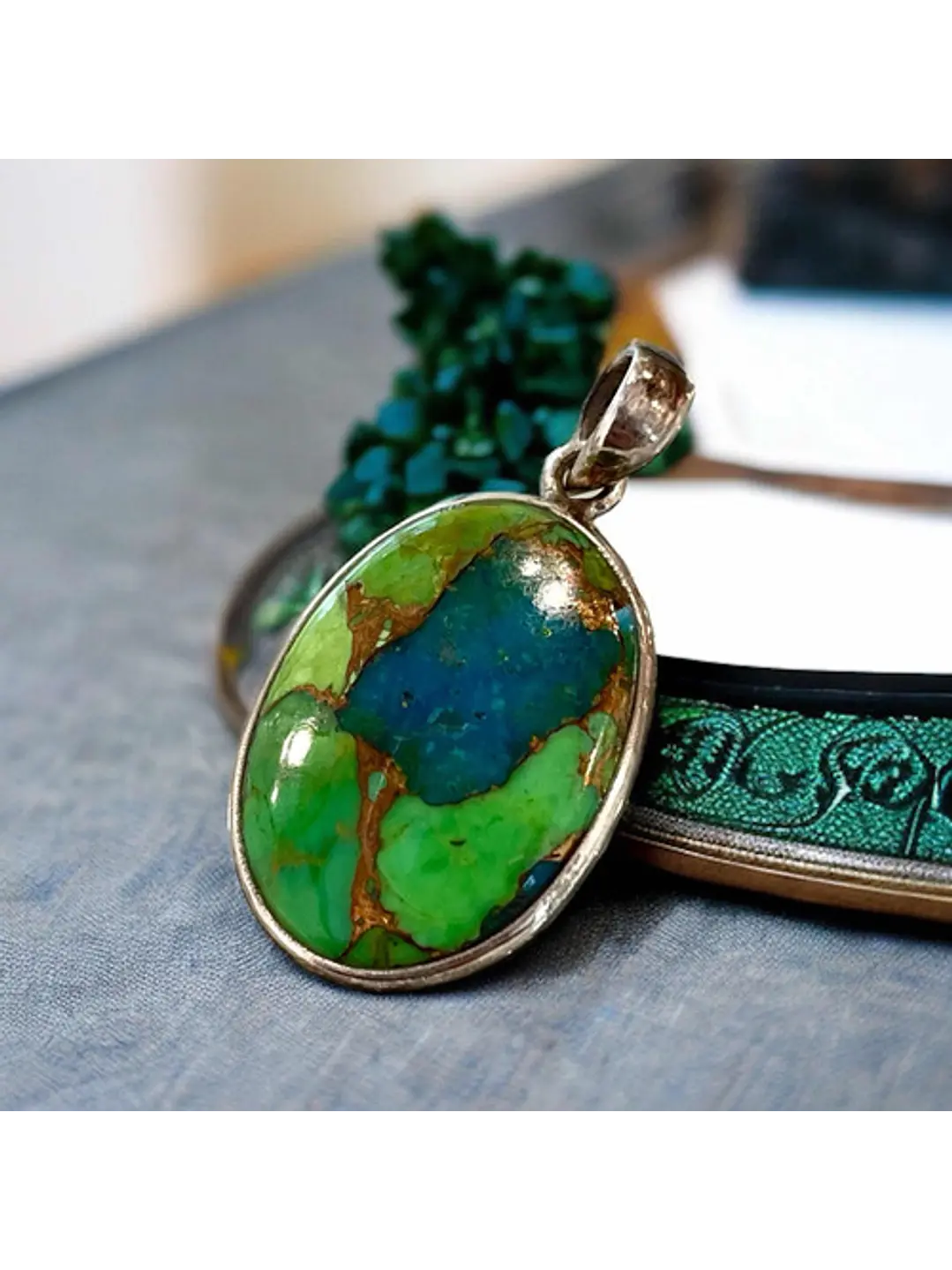 Colgante De Turquesa Verde En Turquesa Azul Mojave - Joyas Velardi