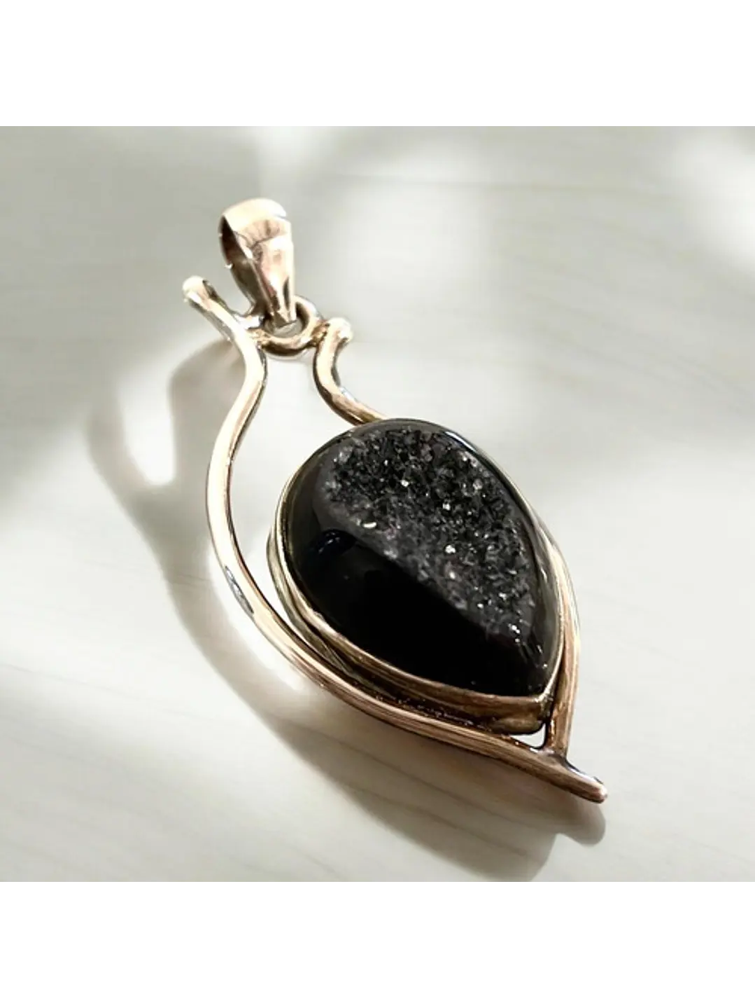 Colgante De Drusa Negra Aura En Plata - Joyas Velardi