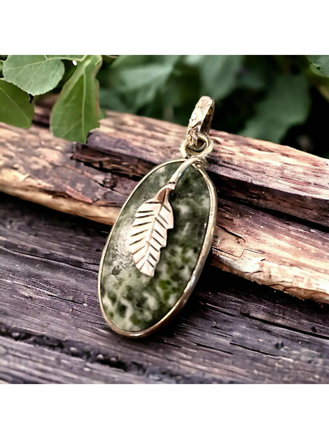 Colgante De Dioptasa En Plata - Joyas Velardi