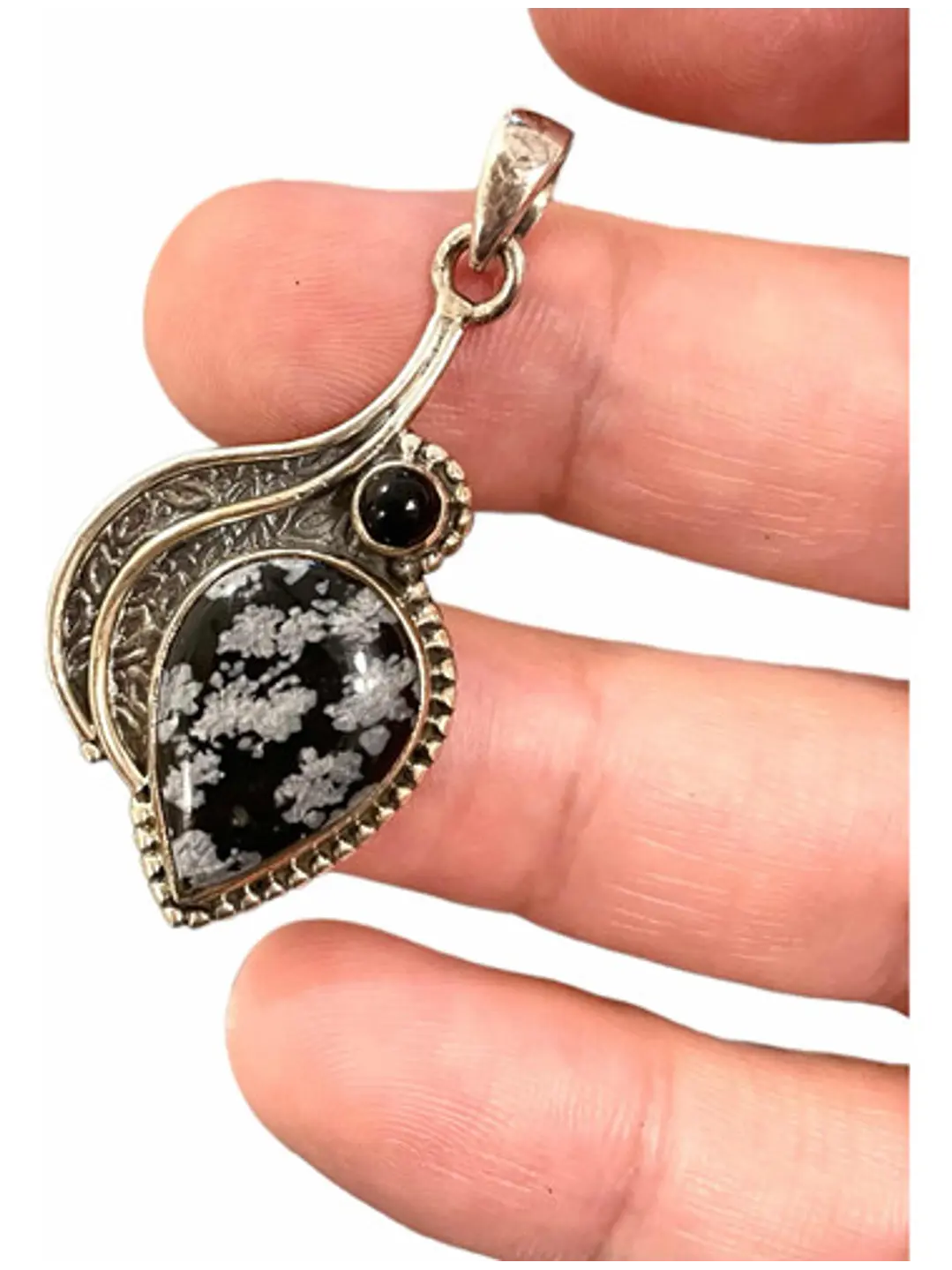 Colgante De Obsidiana Nevada Y Ónix Negro - Joyas Velardi