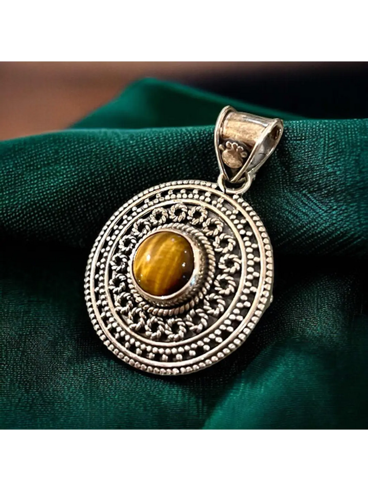 Colgante Medallón Ojo De Tigre De África Plata - Joyas Velardi