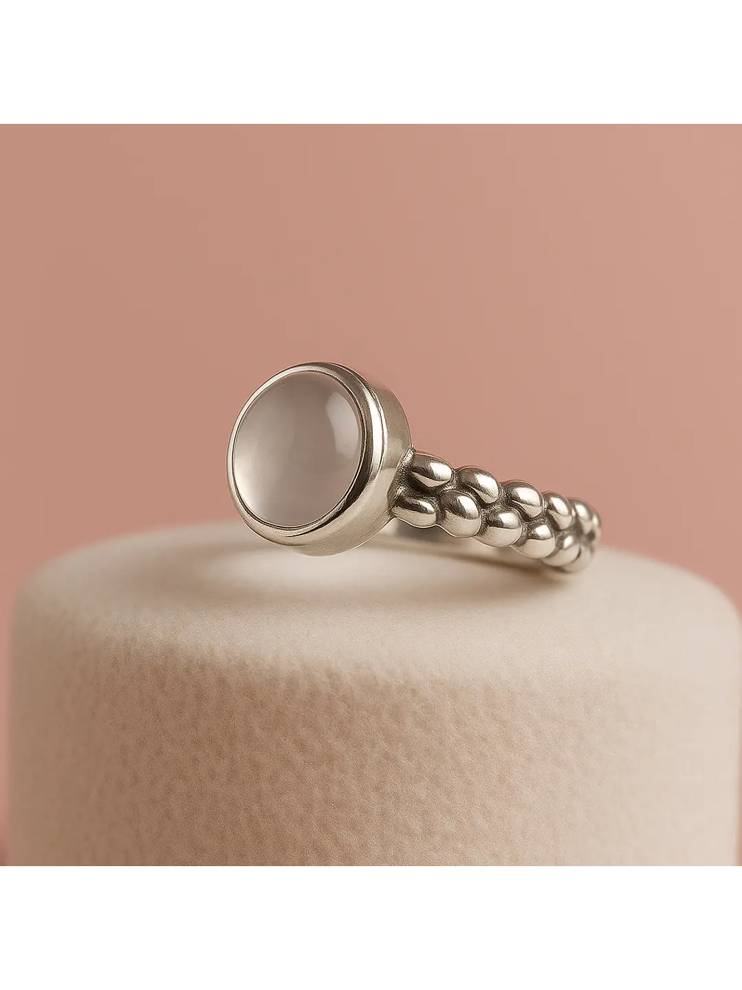 Anillo De Plata Con Cuarzo Rosa De Madagascar - Joyas Velardi