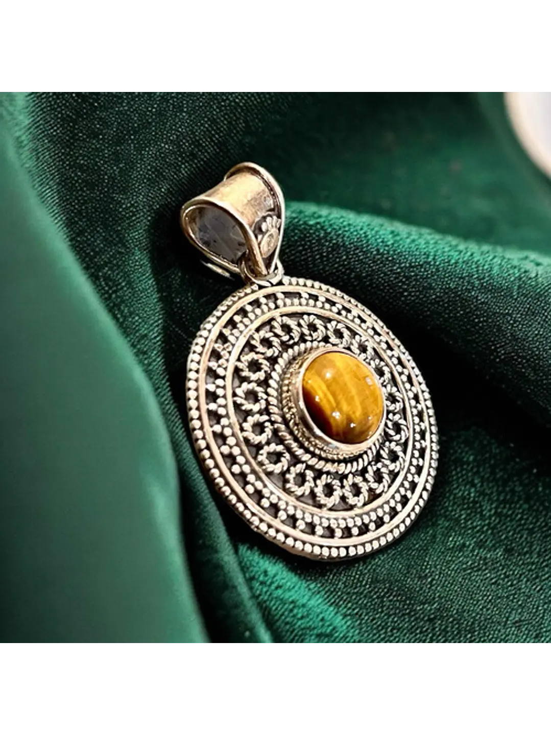 Colgante Medallón Ojo De Tigre De África Plata - Joyas Velardi