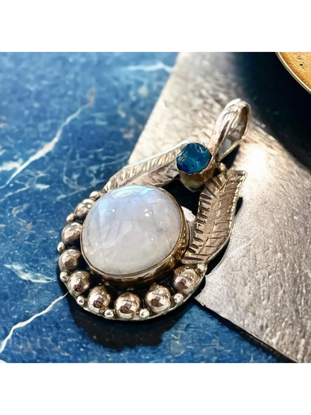 Colgante Piedra Luna Y Apatita Azul Neón Plata 925 - Joyas Velardi