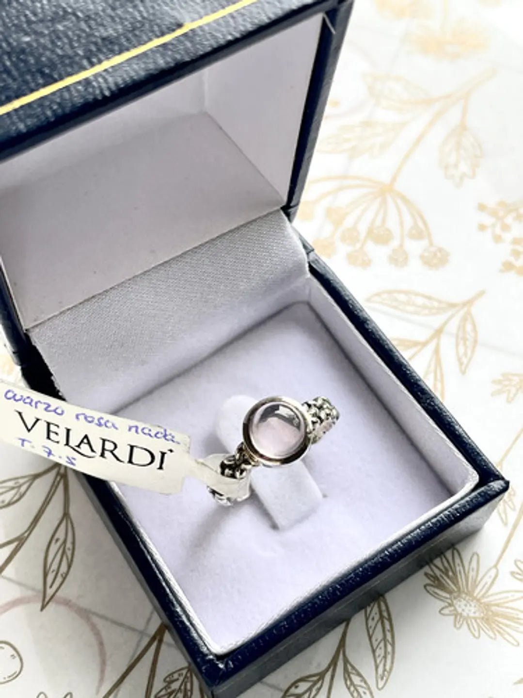 Anillo De Plata Con Cuarzo Rosa De Madagascar - Joyas Velardi