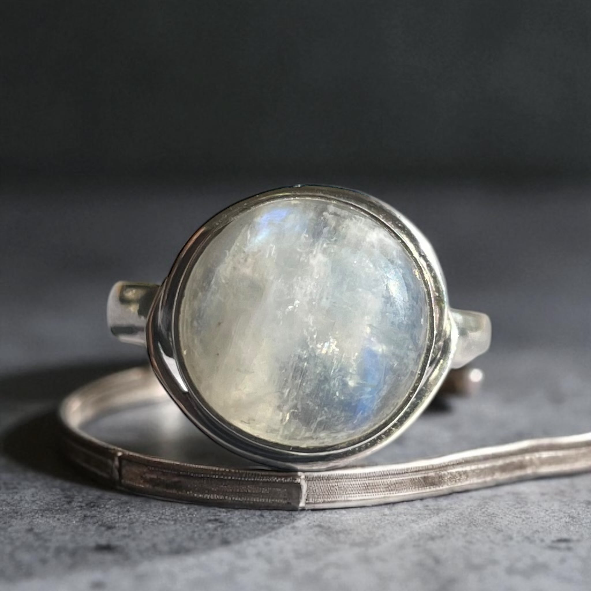 Anillo Piedra luna arcoíris de la India Plata 925 - Isil