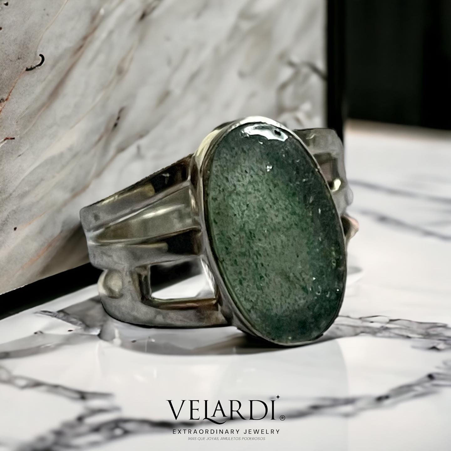 Anillo Hygeia – Aventurina Verde del Himalaya en Plata 925 - Joyas Velardi