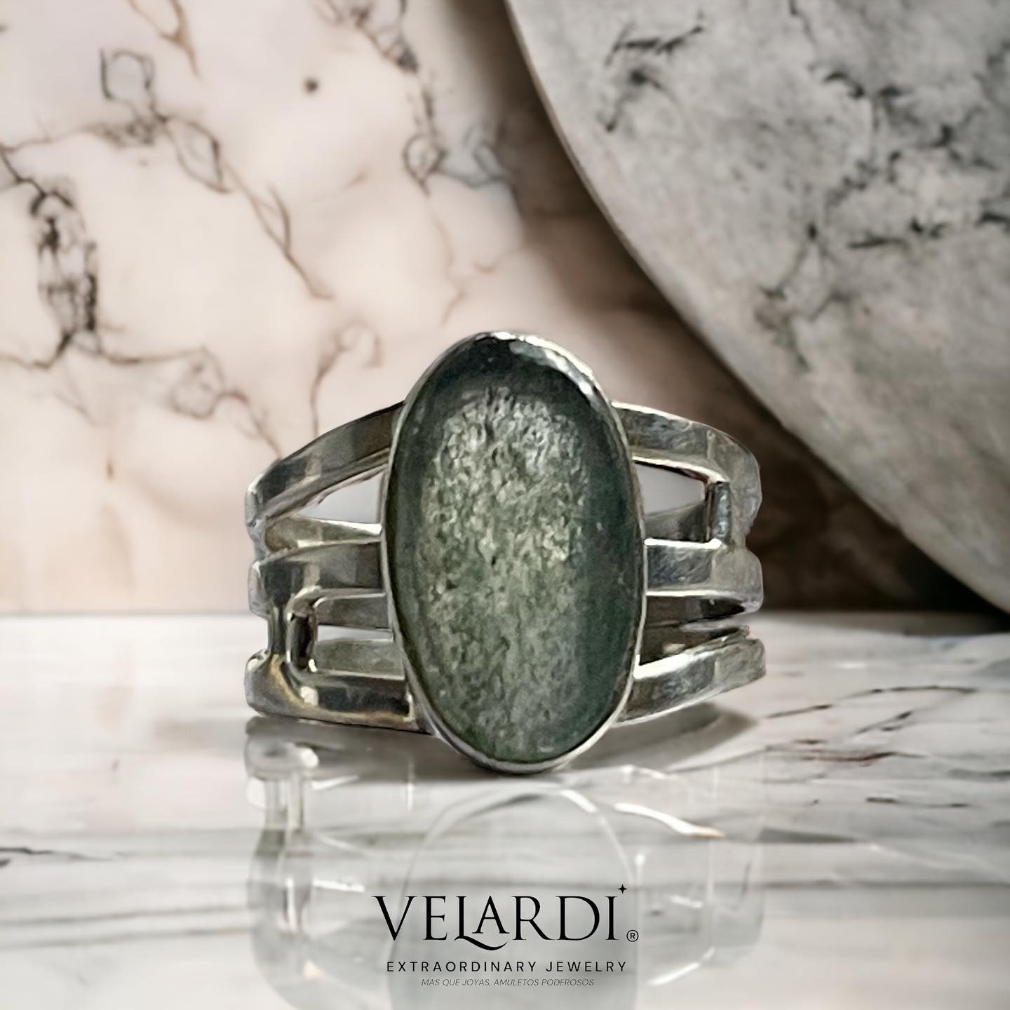 Anillo Hygeia – Aventurina Verde del Himalaya en Plata 925 - Joyas Velardi