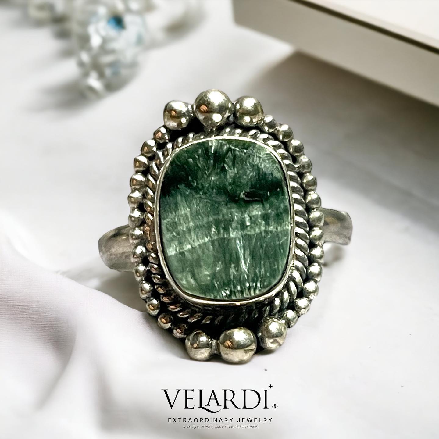 Elariel — Anillo de Serafinita de Rusia en Plata 925 - Joyas Velardi