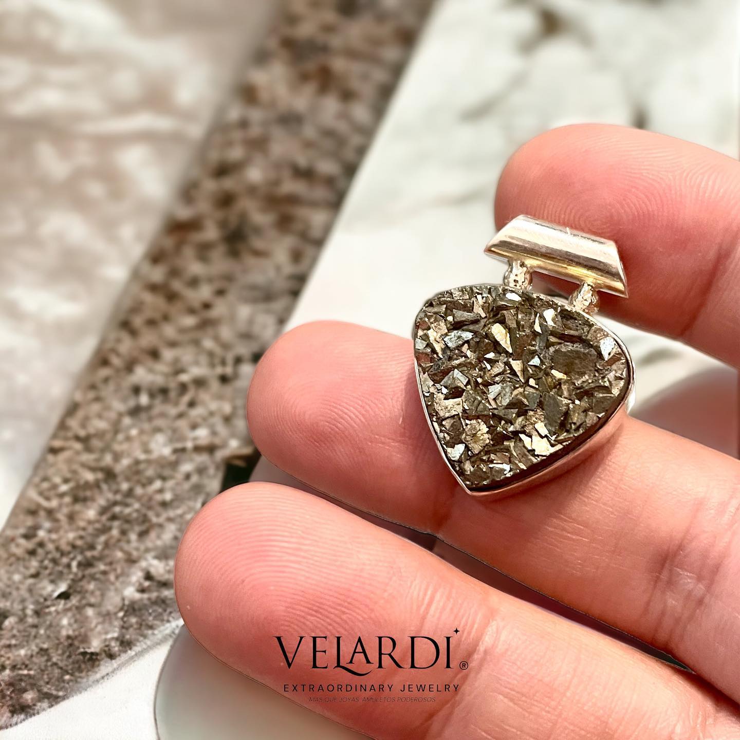 Colgante Pirita Dorada Premium - Plata 925 - Joyas Velardi