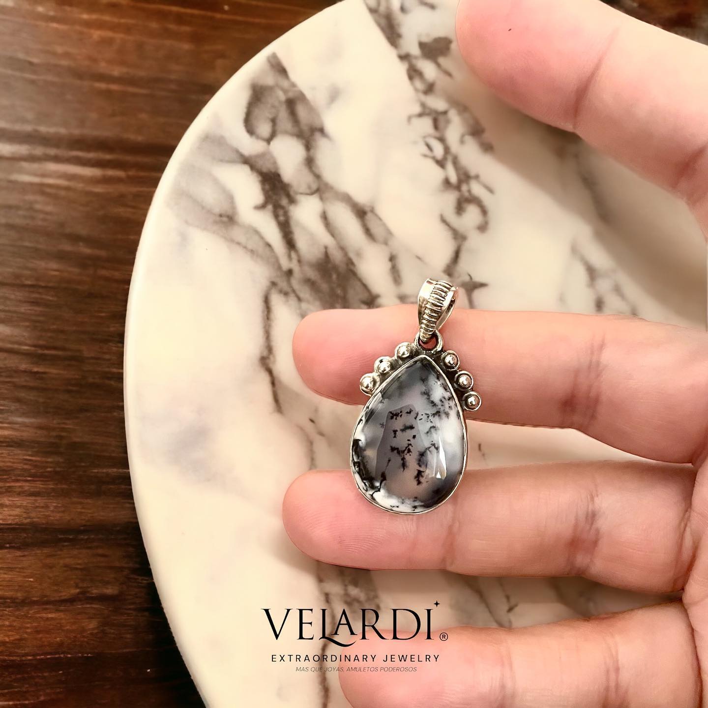 Colgante Ópalo Dendrítico (Merlinita) de Turquía - Joyas Velardi