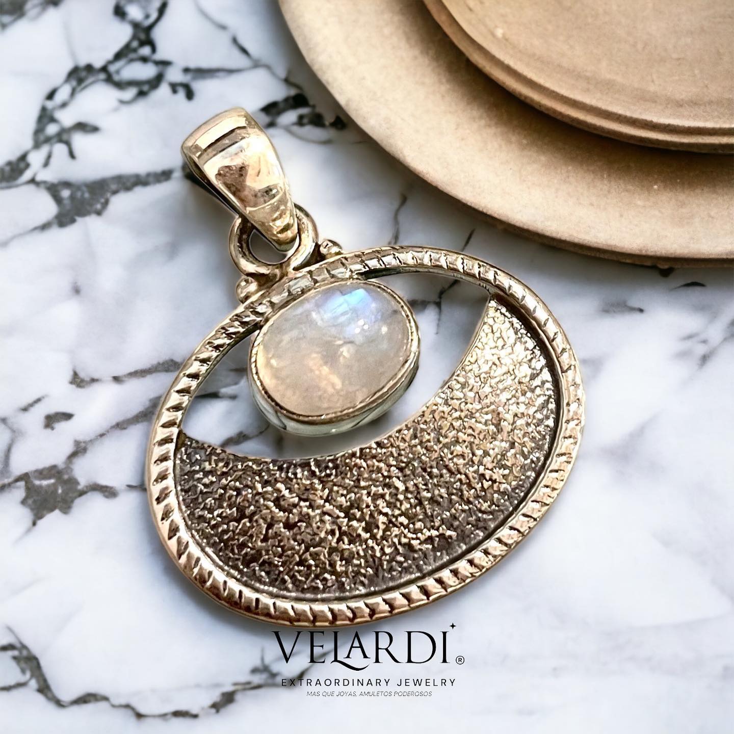 Colgante Piedra Luna Arcoiris de la India - Joyas Velardi
