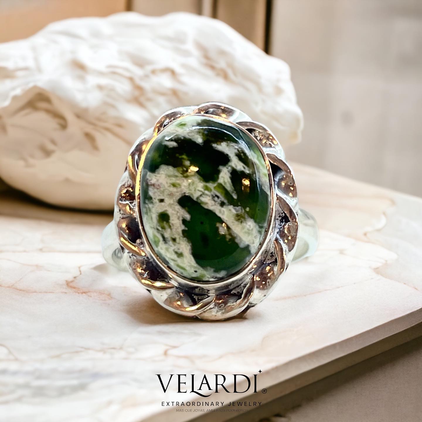 Anillo “Thalassa” – Calcedonia Cromo del Zambeze en Plata 925 - Joyas Velardi