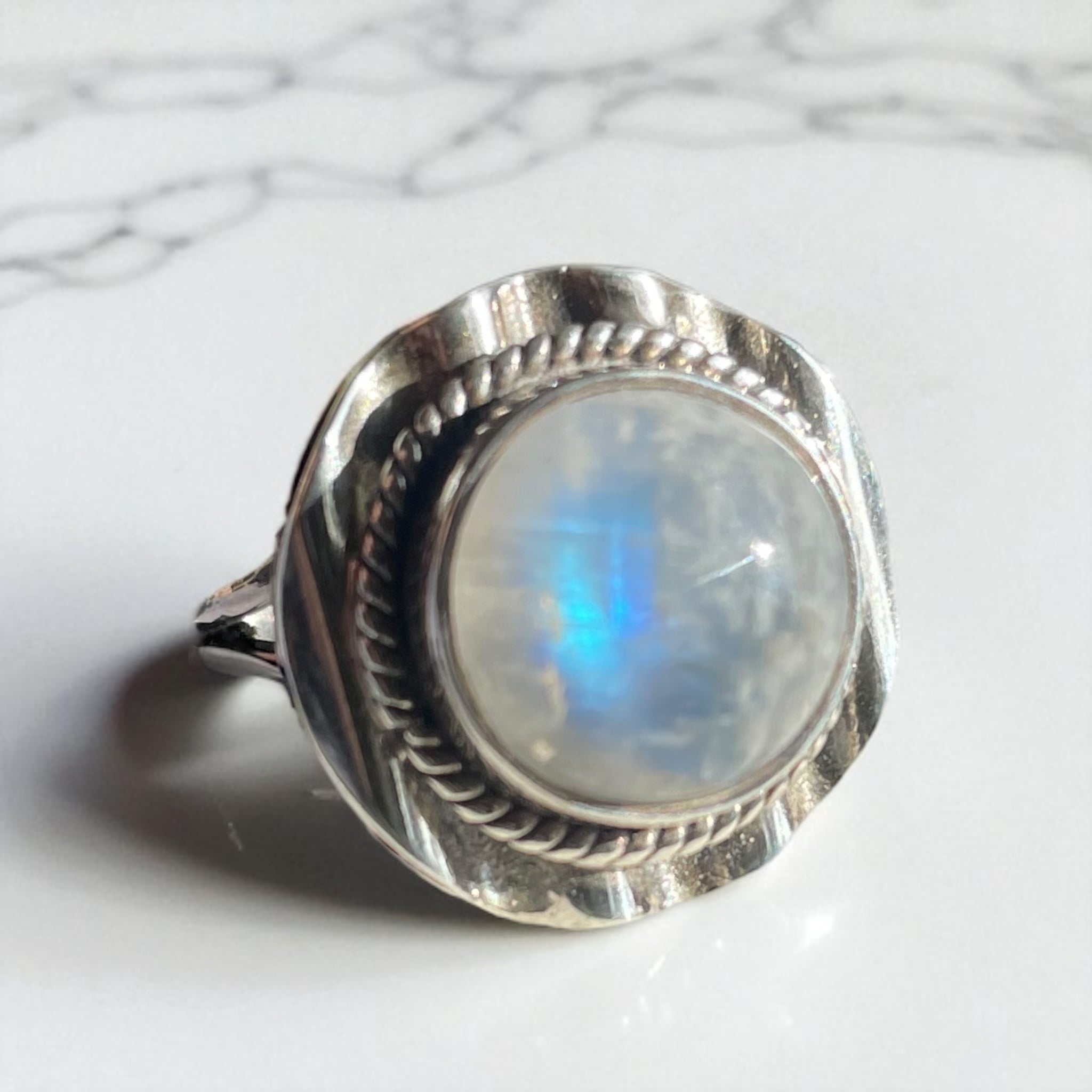 Anillo Piedra Luna arcoíris de la India Plata 925 - Lunareth