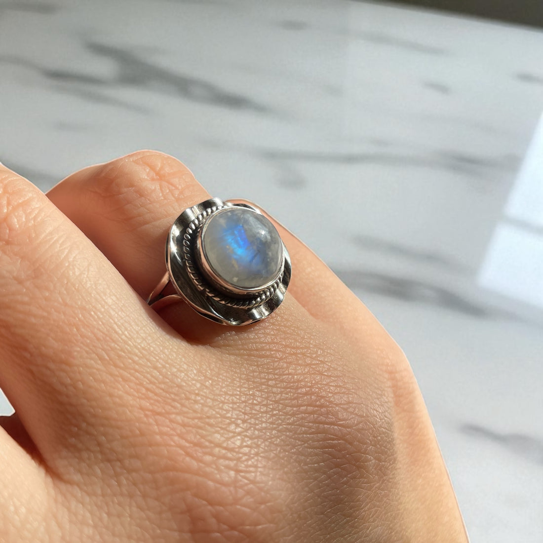 Anillo Piedra Luna arcoíris de la India Plata 925 - Lunareth