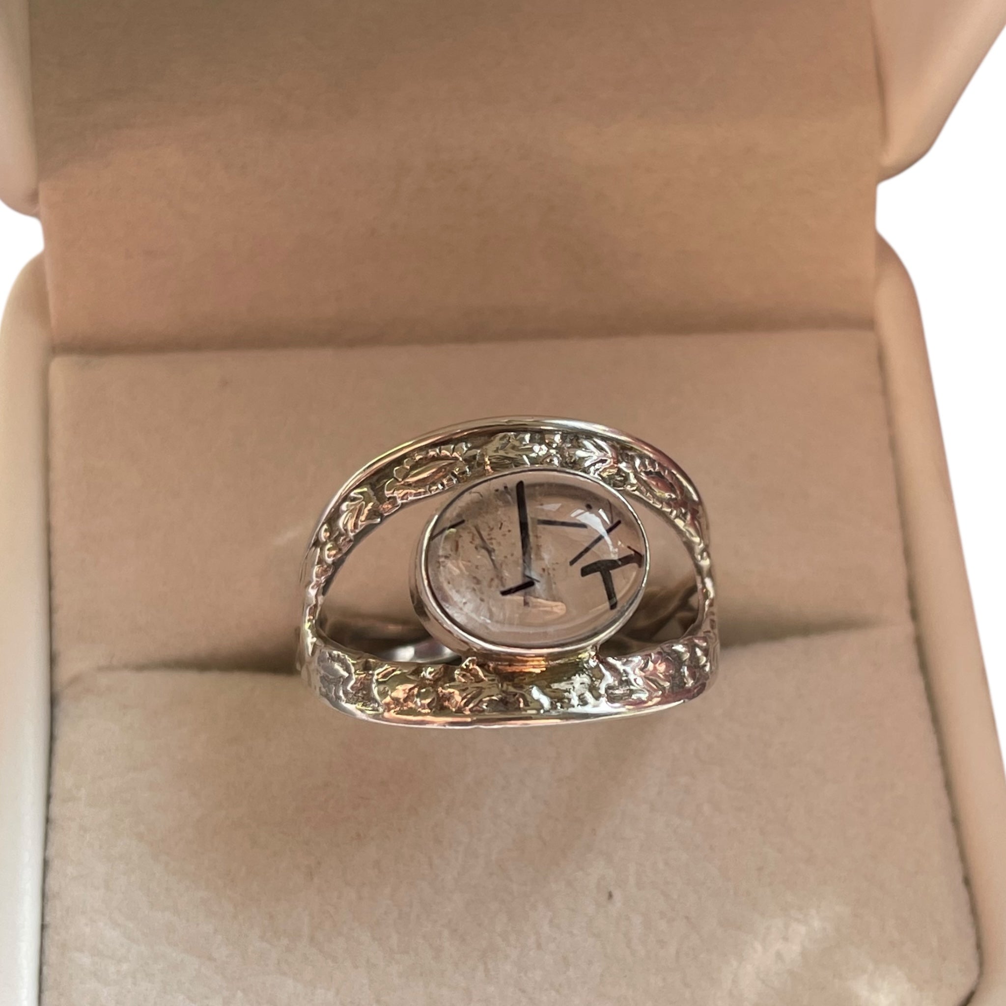 Anillo Akaris - Turmalina negra en cuarzo Plata 925