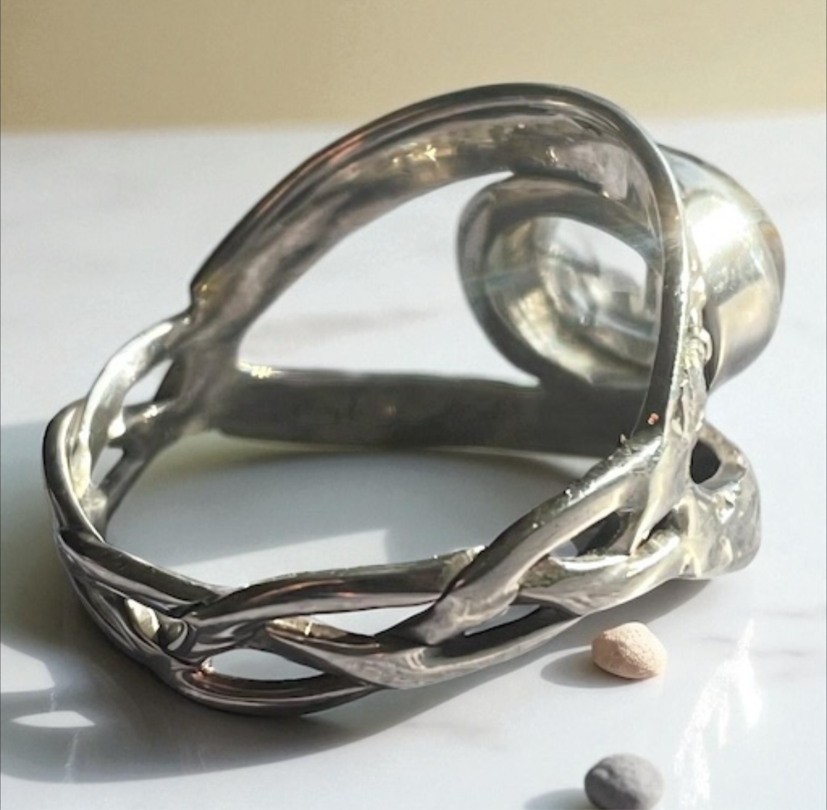 Anillo Akaris - Turmalina negra en cuarzo Plata 925