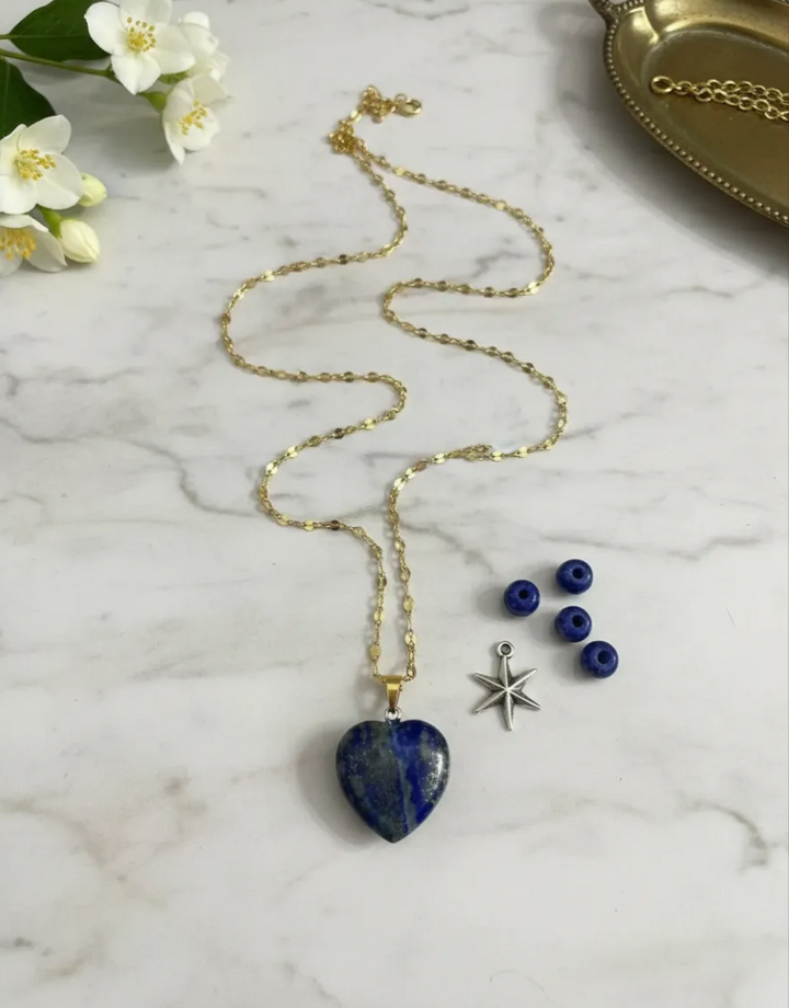 Collar corazon  lapislazuli enchapado en oro 18k