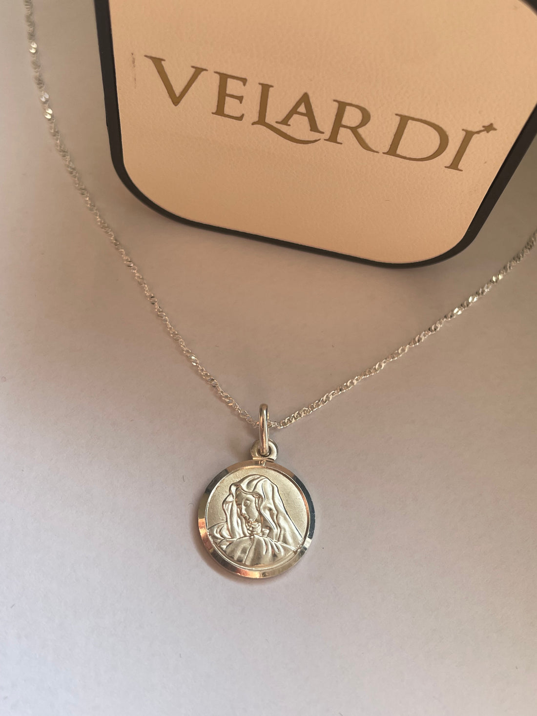 Medalla Virgen Maria Plata 925
