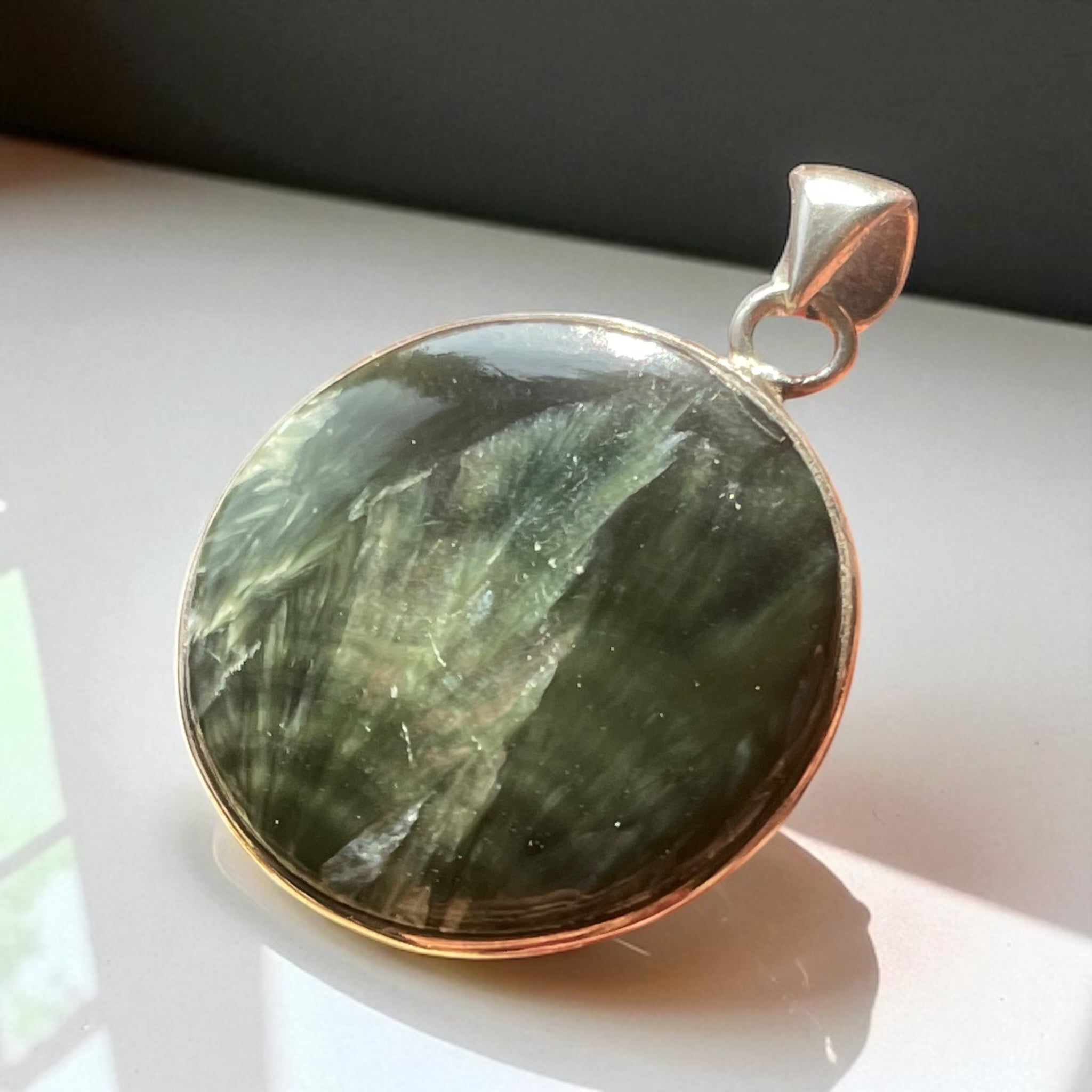 Colgante medallón de Serafinita de Rusia - Plata 925