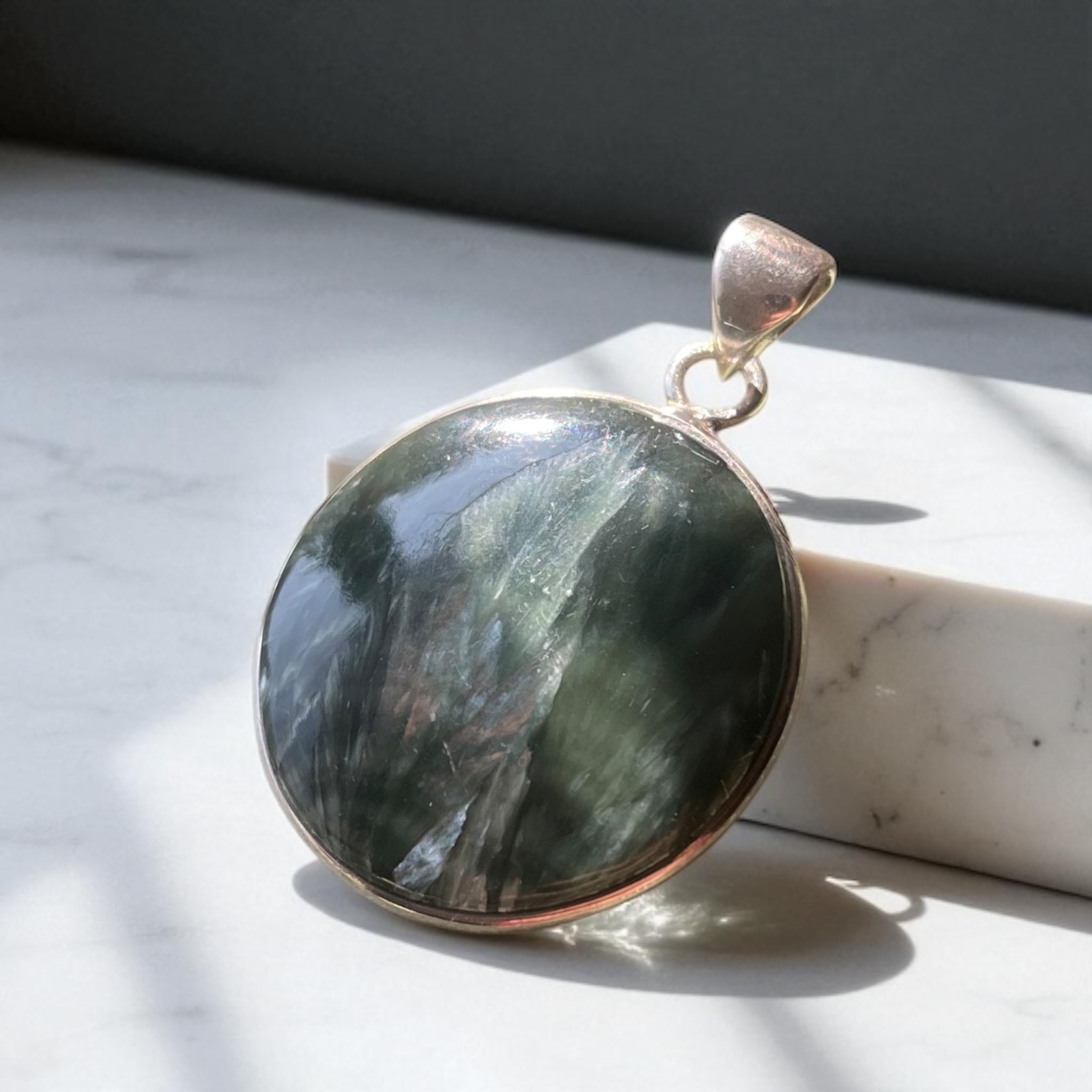 Colgante medallón de Serafinita de Rusia - Plata 925