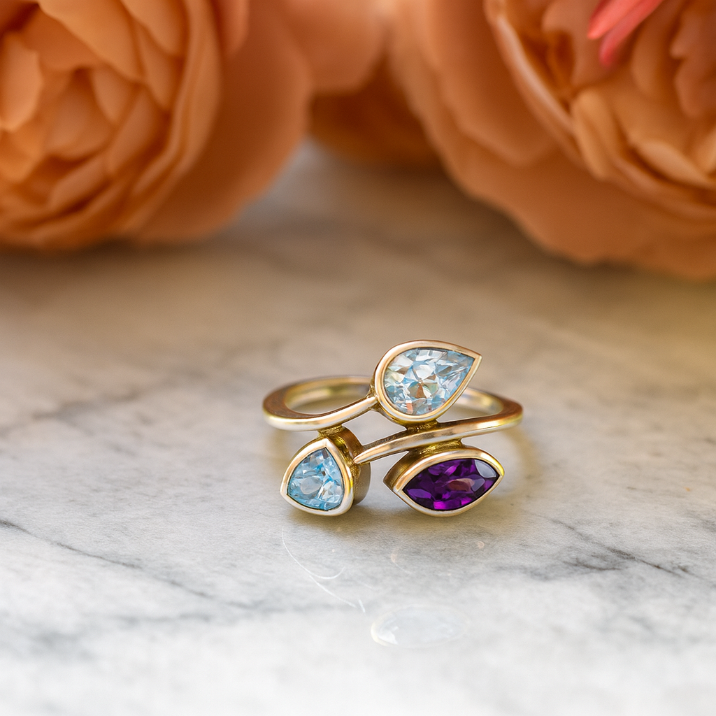 Anillo de Amatista de Africa y Topacio Azul Cielo Plata 925