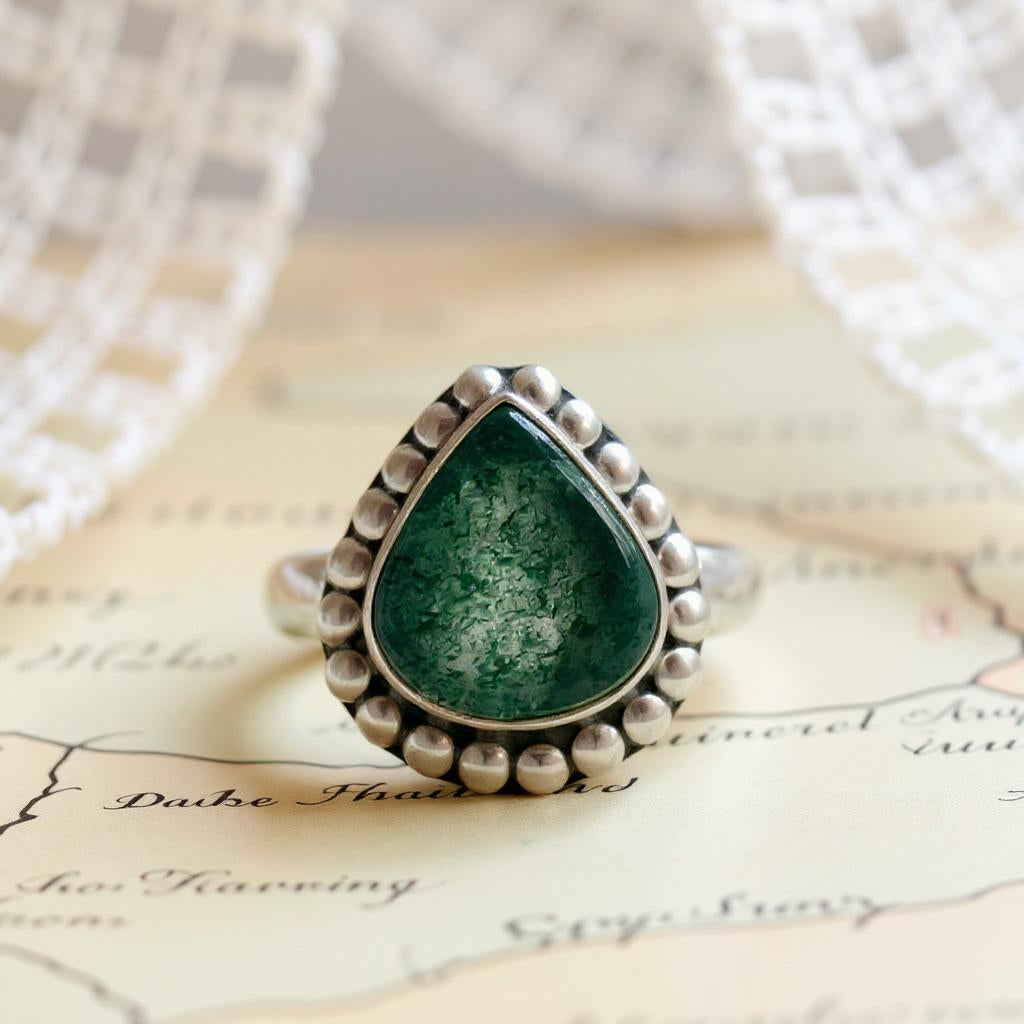 Dione – Anillo de Aventurina Verde de India en Plata 925 - Joyas Velardi