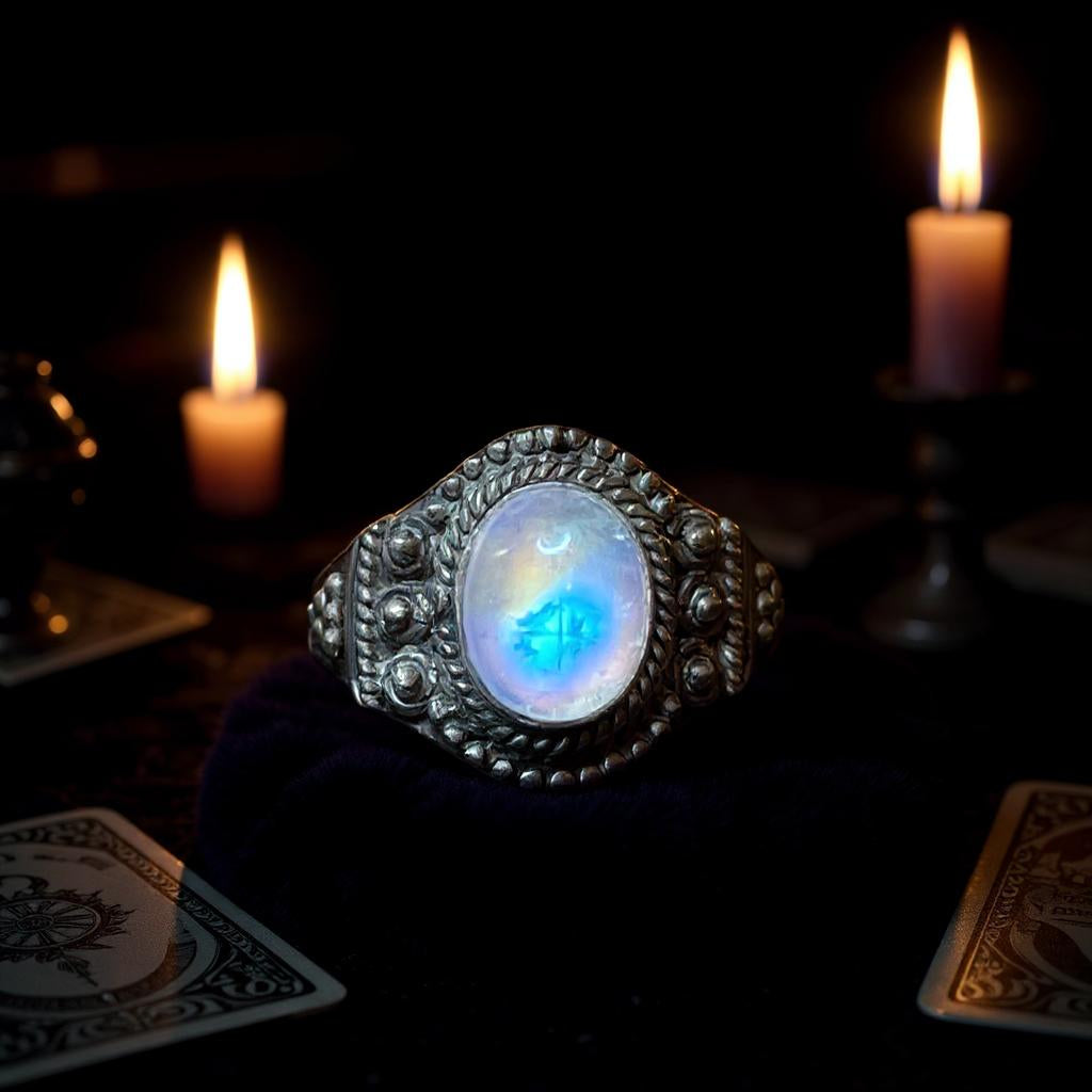 "Seleneira" — Anillo de Piedra Luna Arcoíris de la India en Plata 925 - Joyas Velardi