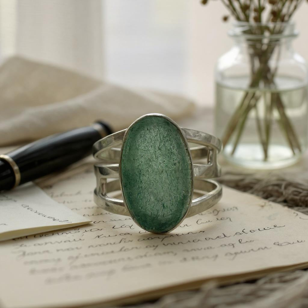 Anillo Hygeia – Aventurina Verde del Himalaya en Plata 925 - Joyas Velardi