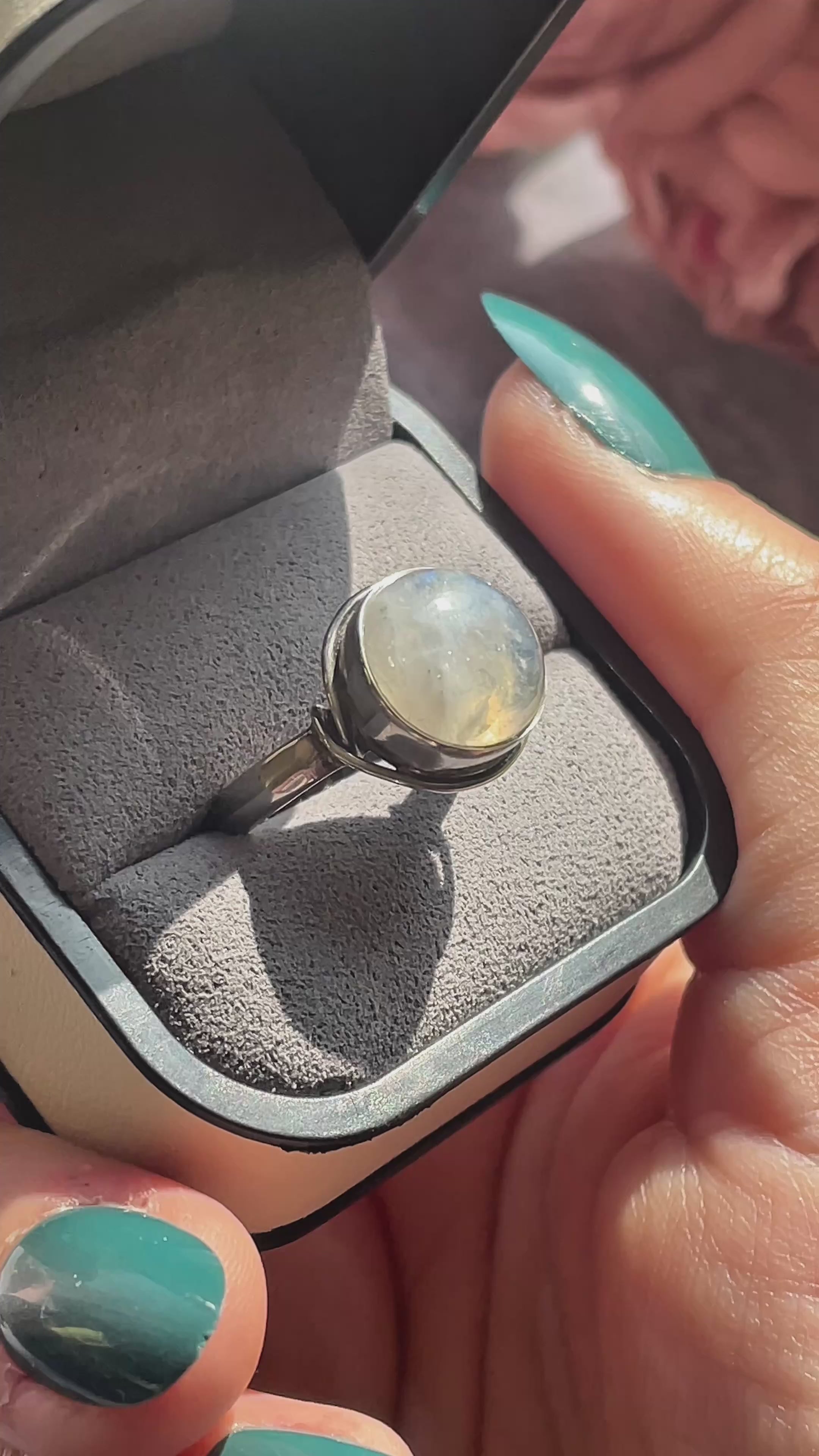 Anillo Piedra luna arcoíris de la India Plata 925 - Isil